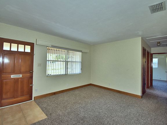3rd image of 507 Pilaklakaha Ave