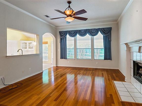5th image of 2702 Zachary Dr