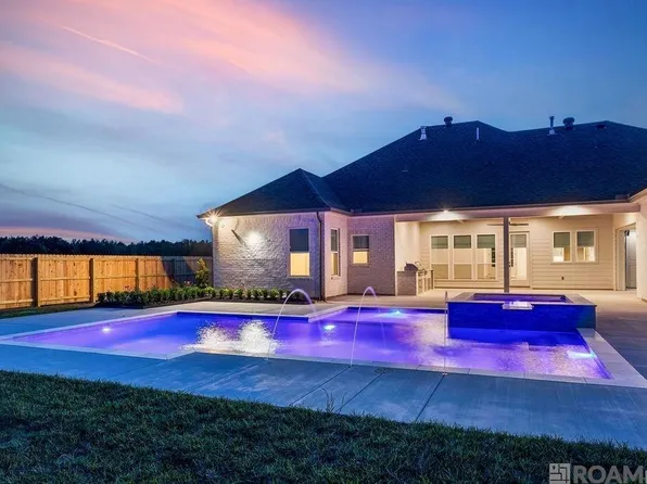 16076 Leni Dr, Prairieville, LA 70769
