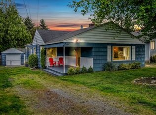 10050 39th Ave SW, Seattle, WA 98146