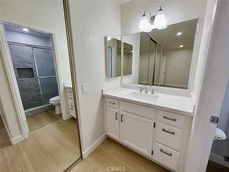 759 E Avenue J6 — Photo 23