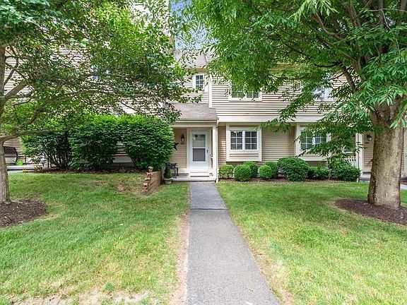 2nd image of 3105 Morgan Dr #1