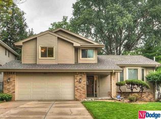 1819 S 169th Cir, Omaha, NE 68130