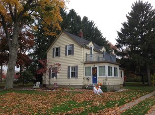 1948 Wagar Rd, Rocky River, OH 44116