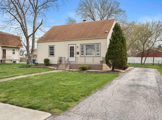 3735 Park Ave, Steger, IL 60475