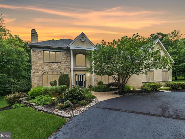 107 Arboresque Dr, New Hope, PA 18938