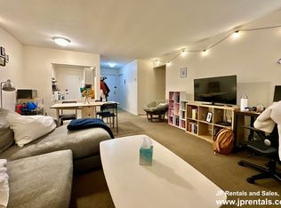 804 Centre St APT 7, Jamaica Plain, MA 02130