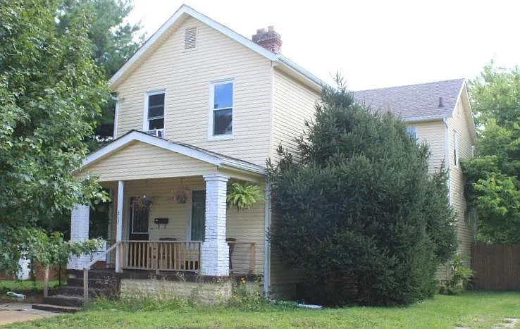 317 E Woodrow Ave