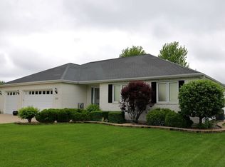 632 S Inverness St, Maple Park, IL 60151