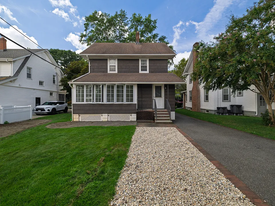 65 Lenox Ave