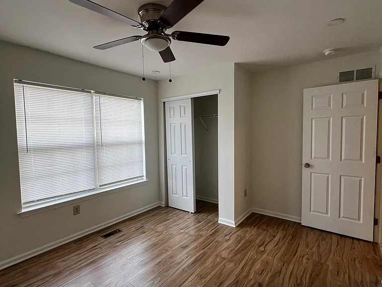 2604 Noble Way — Photo 9