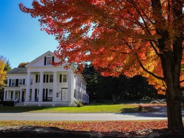 34 West Rd APT 3, Bennington, VT 05201