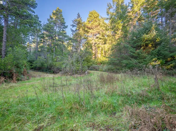 Hensley, Pt Orford, OR 97465