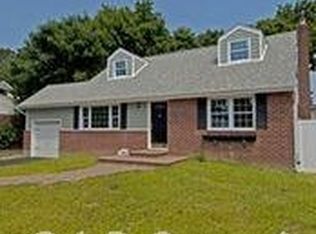 81 Elberta Dr, East Northport, NY 11731