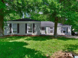 10123 Versailles Dr SE, Huntsville, AL 35803