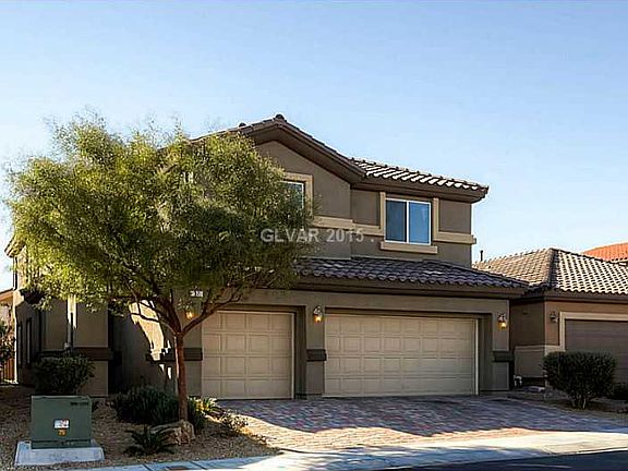 2nd image of 37 Stablewood Ct
