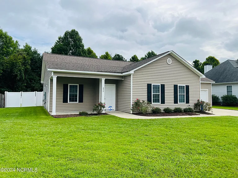 431 Branchwood Dr — Photo 3