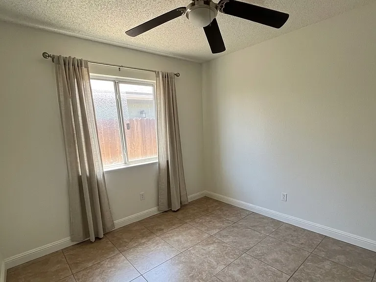 12428 Whittaker Ave — Photo 11