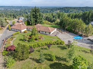 5149 NW Viewpoint Lane, Bremerton, WA 98312
