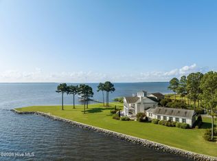 220 Pungo Shores Dr, Belhaven, NC 27810