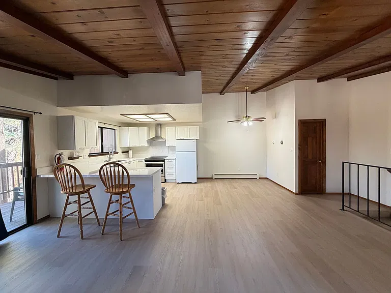 114D Angora Ct — Photo 5