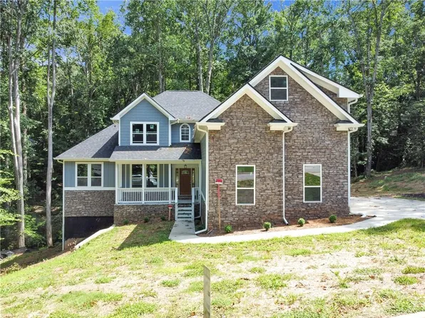 1119 Plantation Dr SE, Conyers, GA 30094