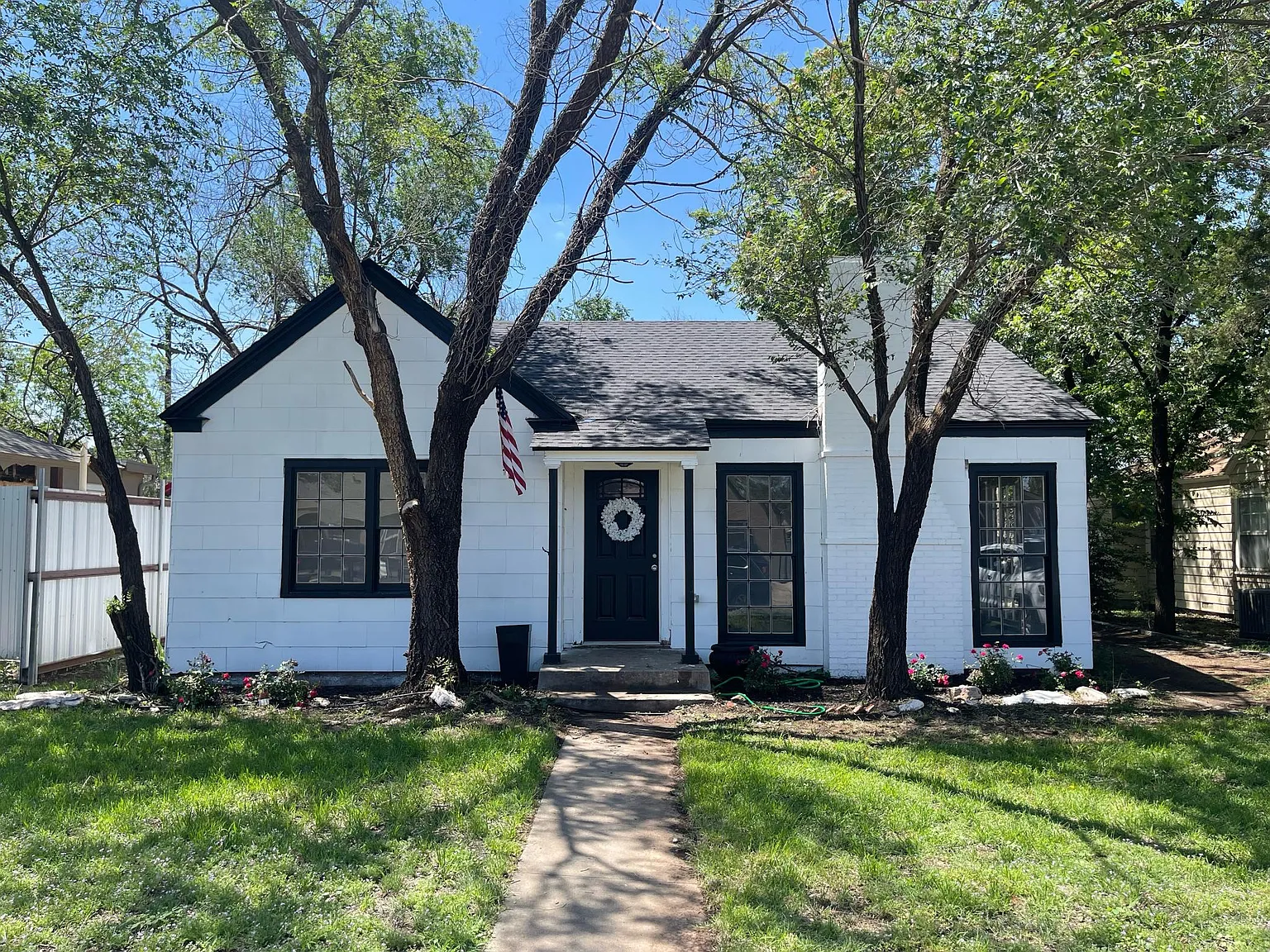 2 bed, 1183 sqft, $1,450 — Photo 3