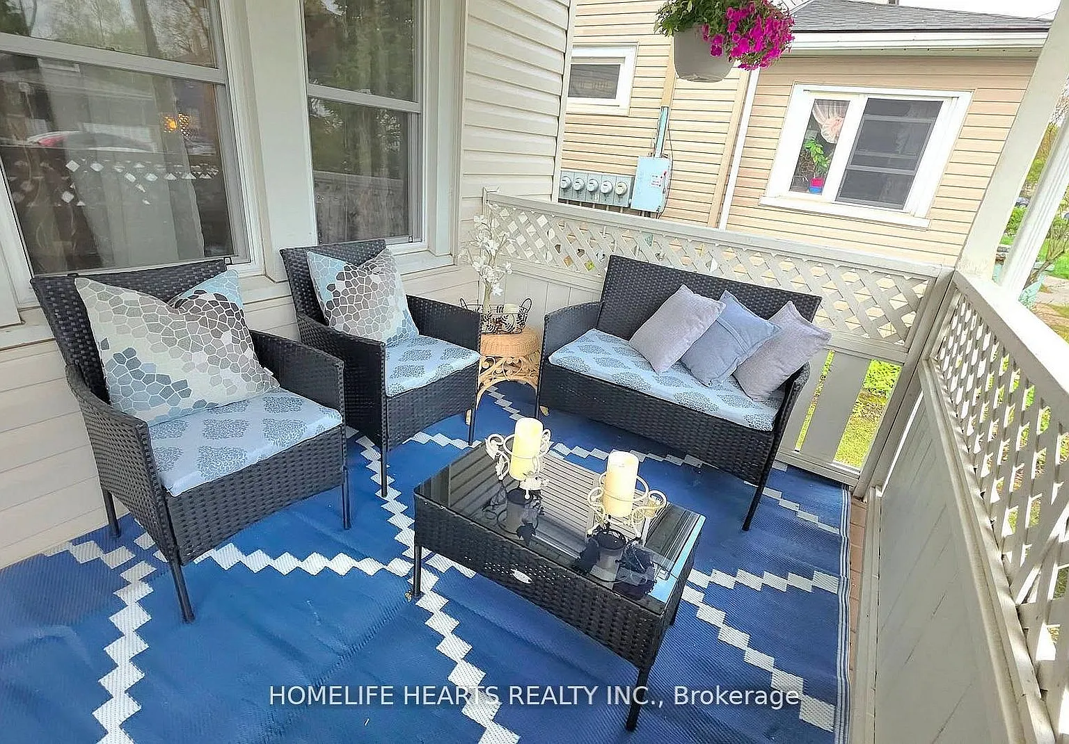 3 bed, $2,699 — Photo 2