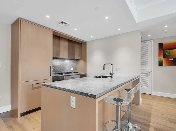 561 Pacific St #302, Brooklyn, NY 11217