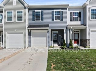 19 Melsonby Dr, Bunker Hill, WV 25413