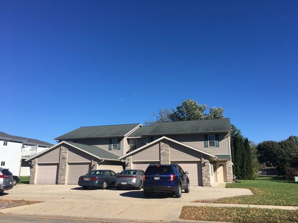 210 Ash St APT 3