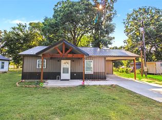 1415 S Locust Ave, Westville, OK 74965