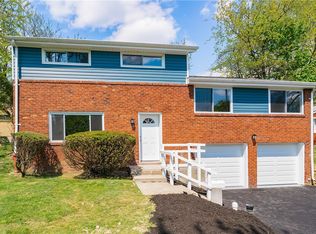 725 Garden City Dr, Monroeville, PA 15146