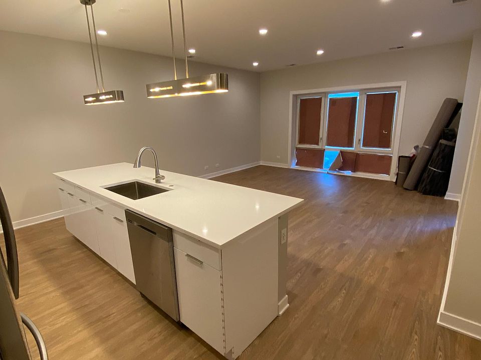 Kitchen/Living View