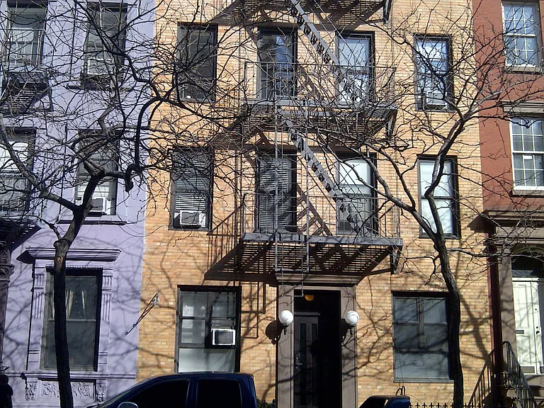 225 W 15th St #3A — Photo 9
