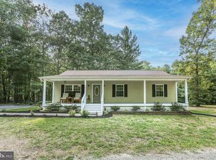 28235 Raccoon Ford Rd, Burr Hill, VA 22433