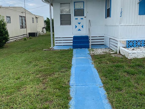 5th image of 182 Bridge Blvd