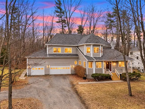 9 Sanctuary Dr, Ithaca, NY 14850