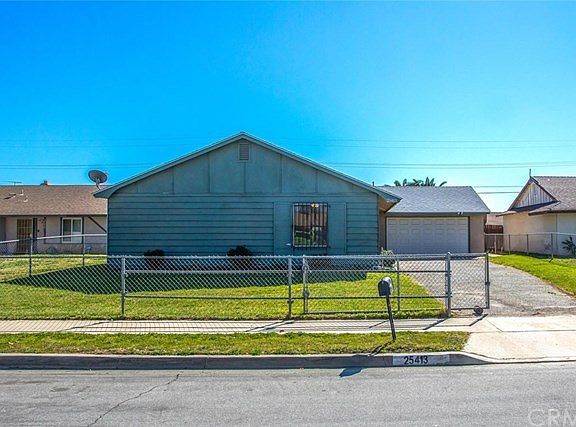 4th image of 25413 Filaree Ave