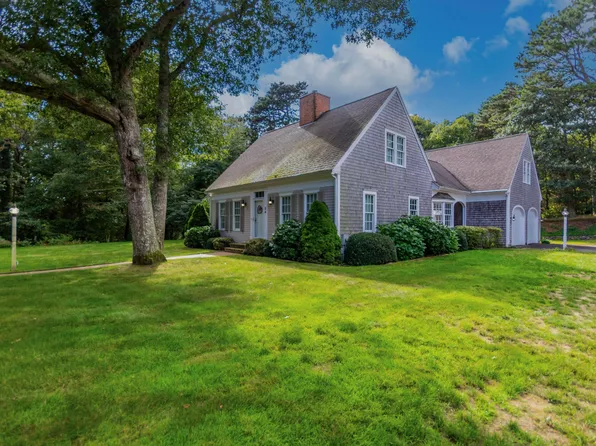 34 Duck Pond Road, South Dennis, MA 02660