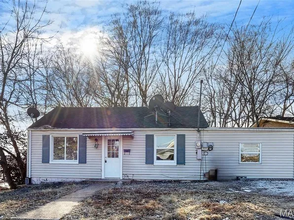 612 Barbara Pl, Festus, MO 63028