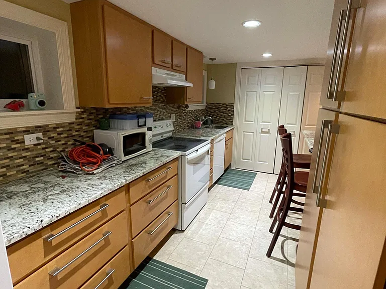 basement kitchen