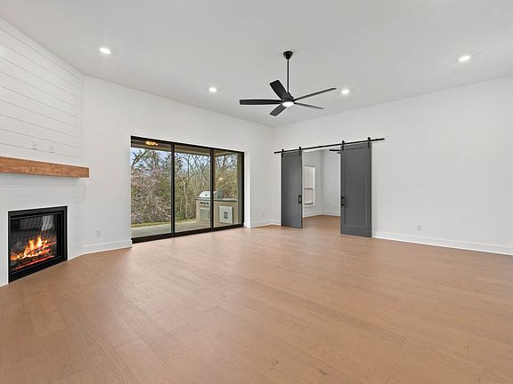 6th image of this home