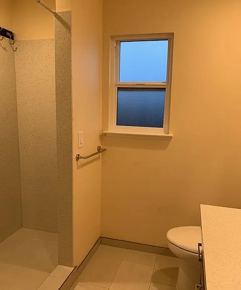 2nd bathroom with shower pan