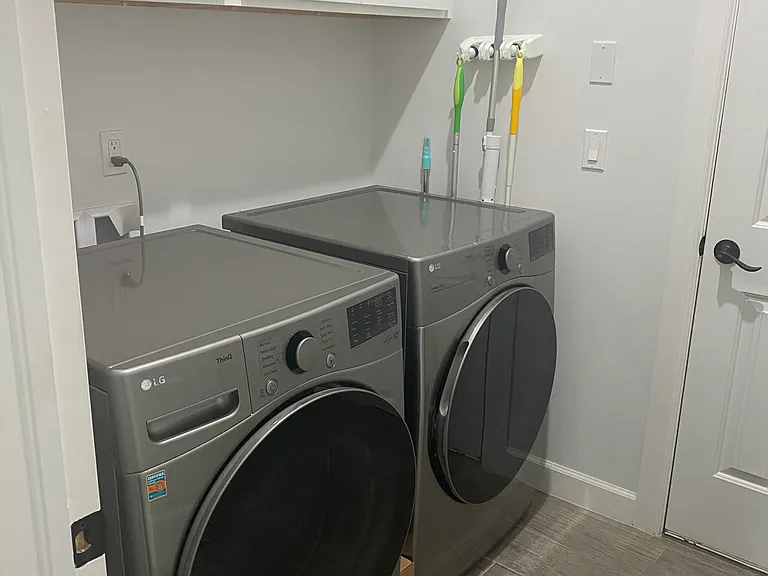 445 Sun Temple Rd #1 — Photo 31
