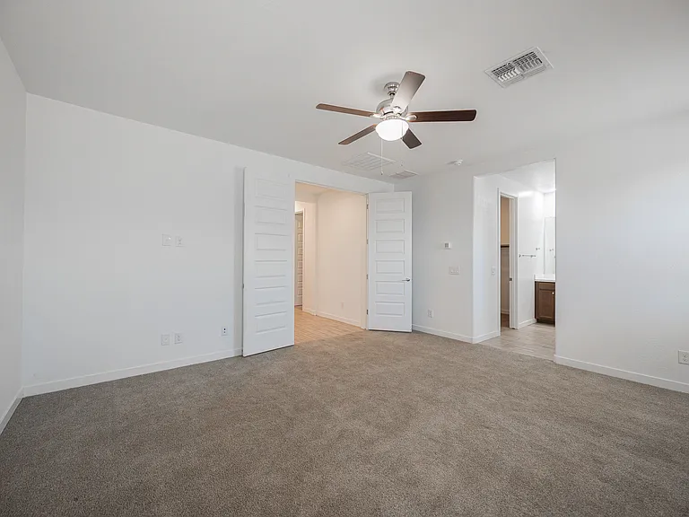 16870 W Las Palmaritas Dr — Photo 13