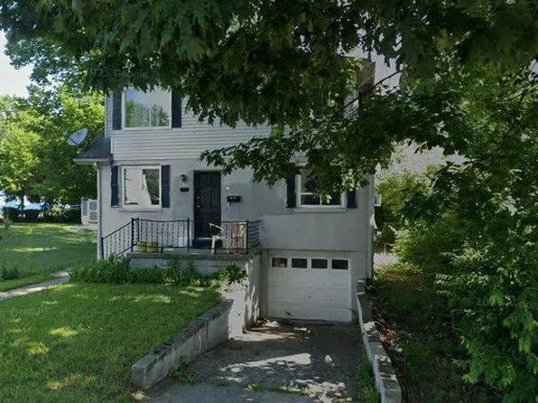 1076 Schumard Ave, Cincinnati, OH 45215