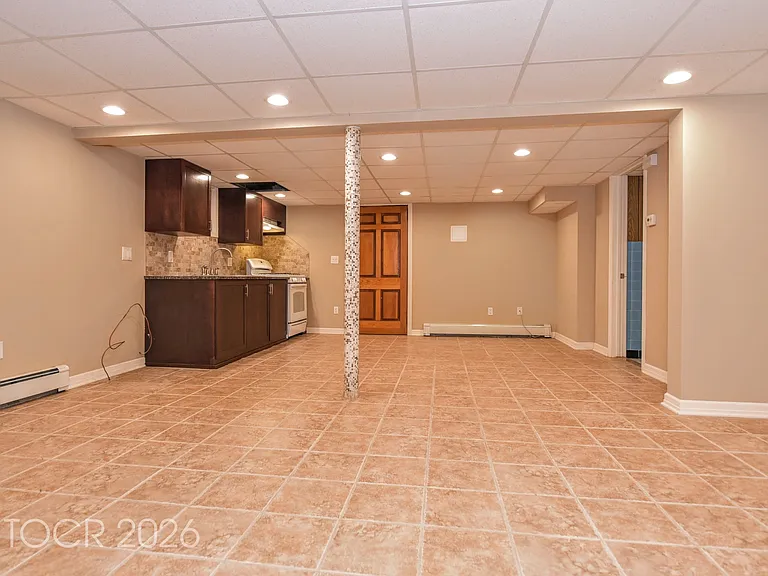 24 Maple Ave #1 — Photo 29