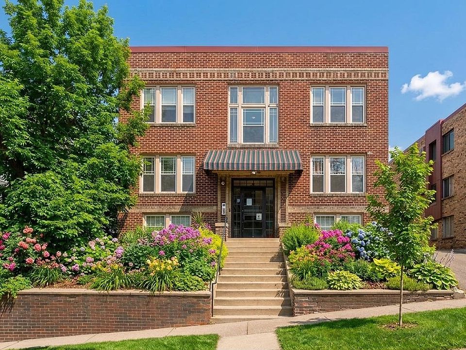 1st image of 522 Ridgewood Ave APT 9