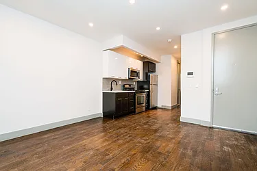 Rented by SCOUTBK.COM